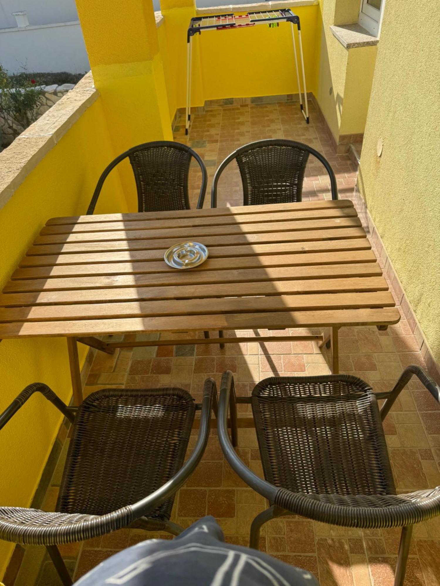 Miro Apartmani Ražanac Exterior foto